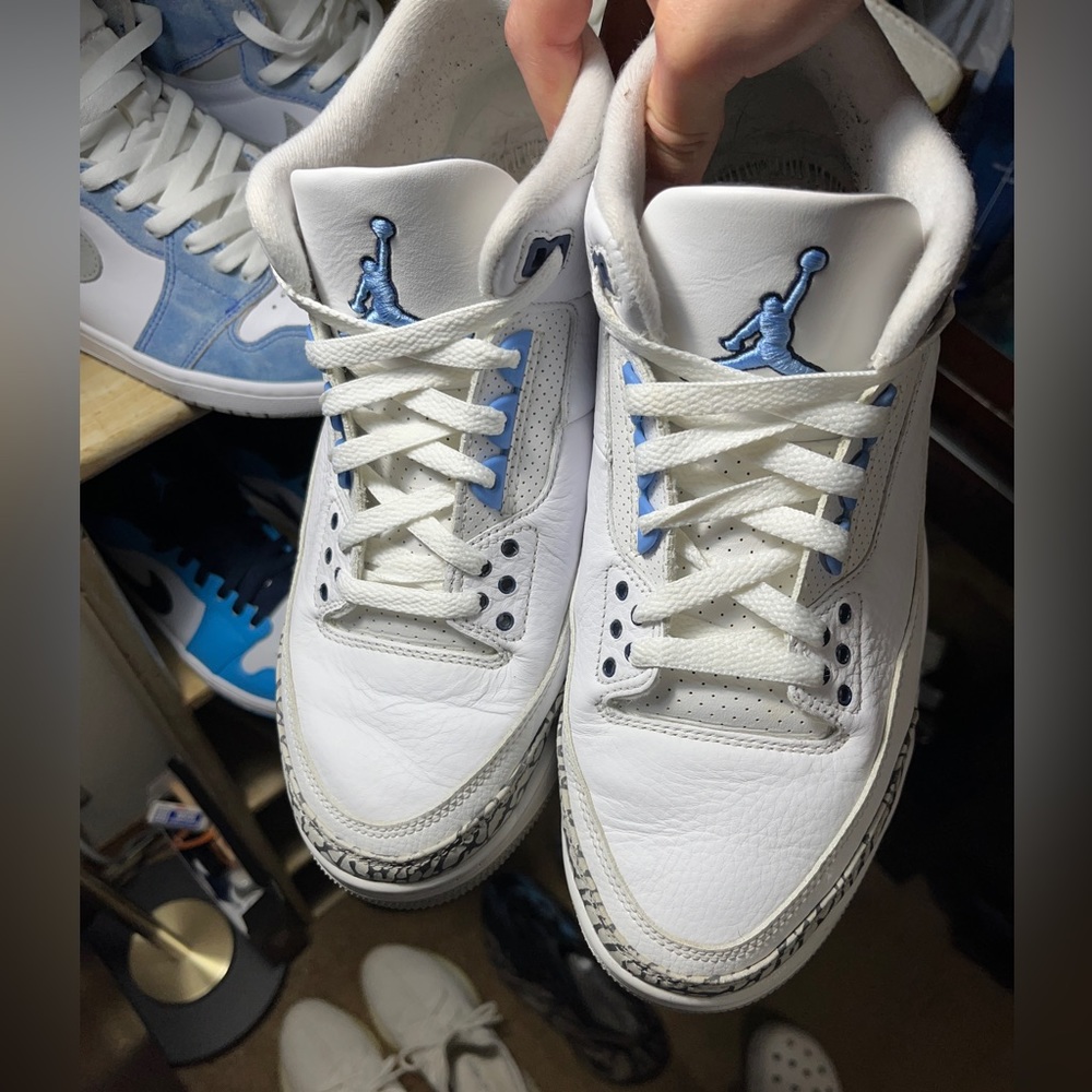 !Jordan 3 Unc! With Authentication! - image 4